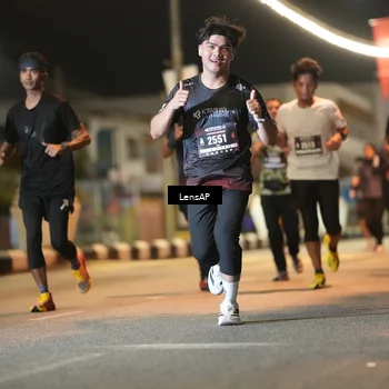 Runner Photo 5775183