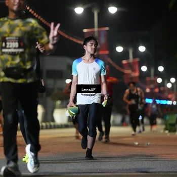 Runner Photo 5775196