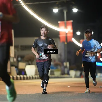 Runner Photo 5775244