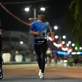 Runner Photo 5775246
