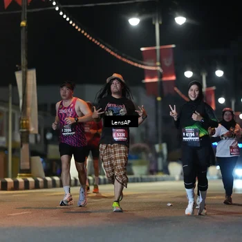 Runner Photo 5775257