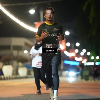 Runner Photo 5775263
