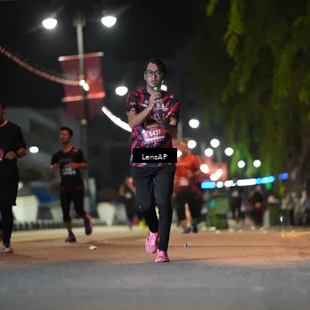 Runner Photo 5775298