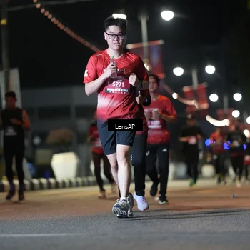 Runner Photo 5775317