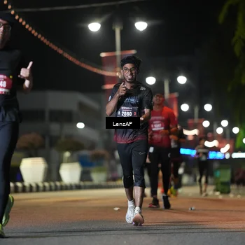 Runner Photo 5775330
