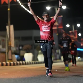 Runner Photo 5775333