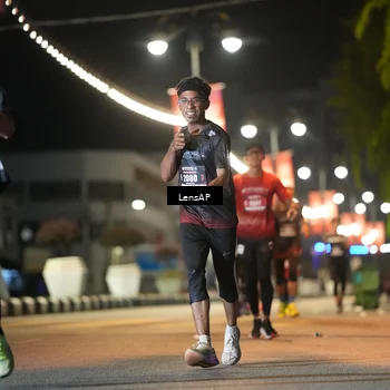 Runner Photo 5775337
