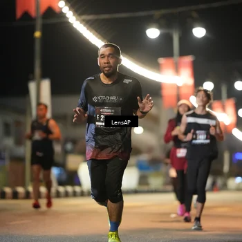 Runner Photo 5775345