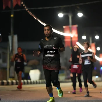 Runner Photo 5775347