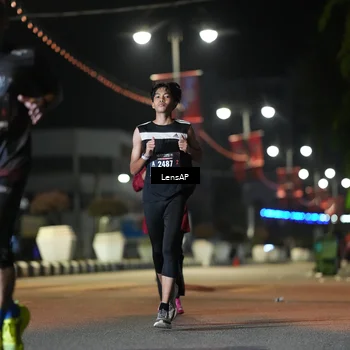Runner Photo 5775351