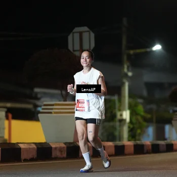 Runner Photo 5775367