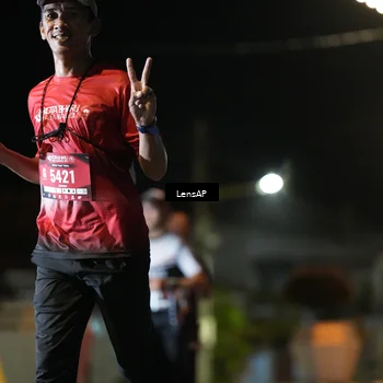 Runner Photo 5775411