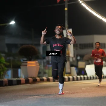 Runner Photo 5775421