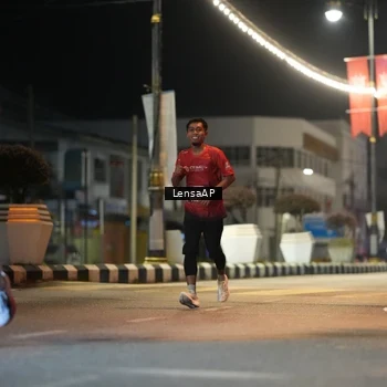 Runner Photo 5775423