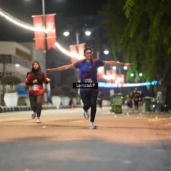 Runner Photo 5775439