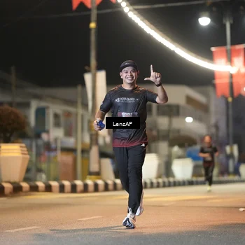 Runner Photo 5775456