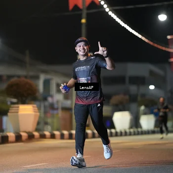 Runner Photo 5775458