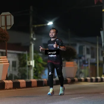 Runner Photo 5775471