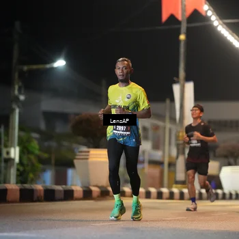Runner Photo 5775492