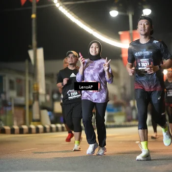 Runner Photo 5775568