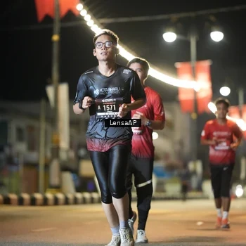 Runner Photo 5775571