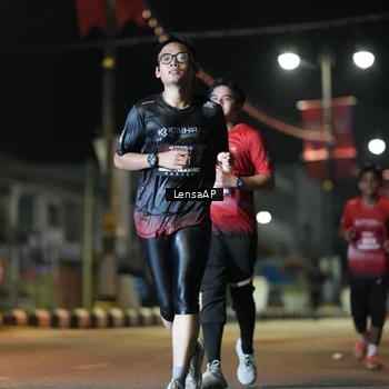 Runner Photo 5775573