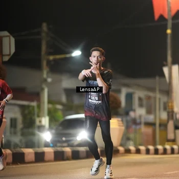 Runner Photo 5775612