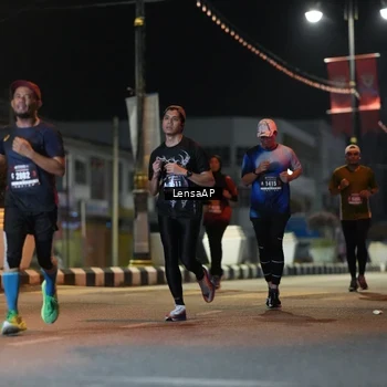 Runner Photo 5775631