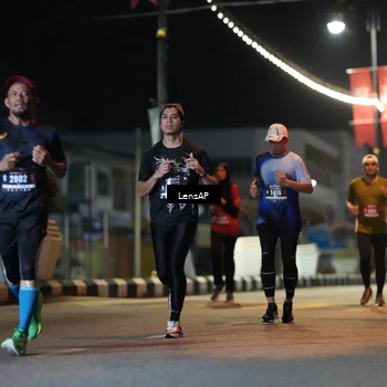 Runner Photo 5775635