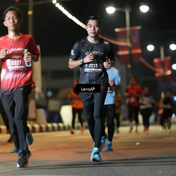 Runner Photo 5775657
