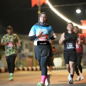 Runner Photo 5775677