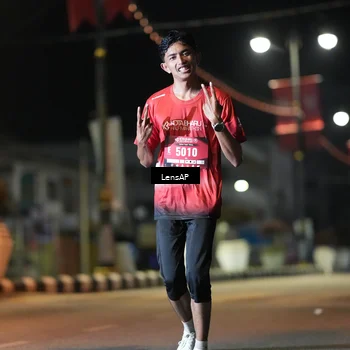Runner Photo 5775692