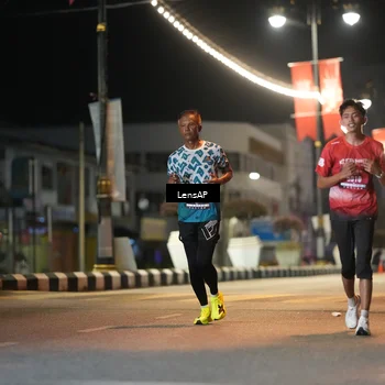 Runner Photo 5775694