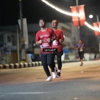 Runner Photo 5775695