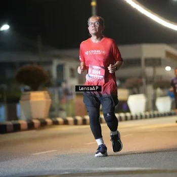Runner Photo 5775703
