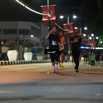 Runner Photo 5775737
