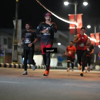 Runner Photo 5775745