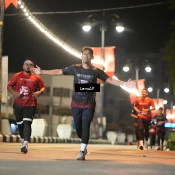 Runner Photo 5775757