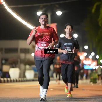 Runner Photo 5775759