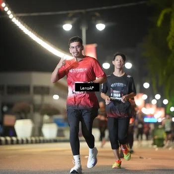 Runner Photo 5775760