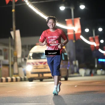 Runner Photo 5775791