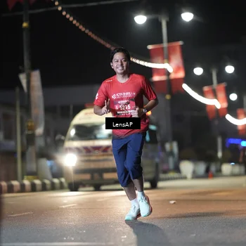 Runner Photo 5775793