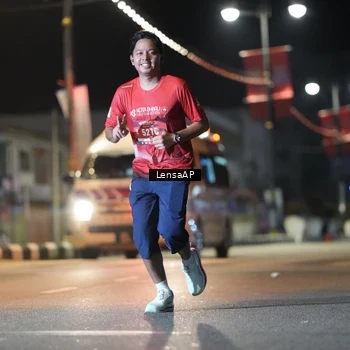 Runner Photo 5775796