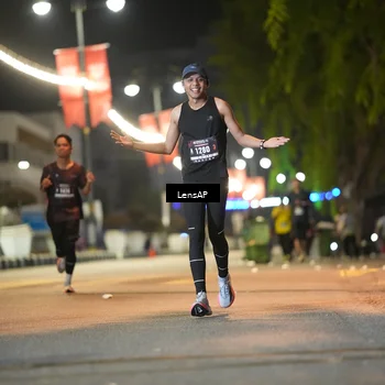 Runner Photo 5775811