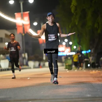 Runner Photo 5775812