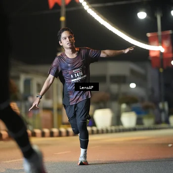 Runner Photo 5775817