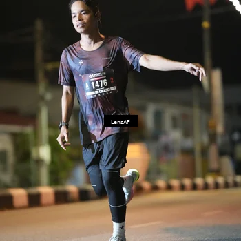 Runner Photo 5775819