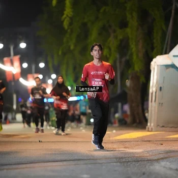 Runner Photo 5775832