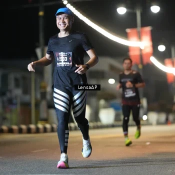 Runner Photo 5775836