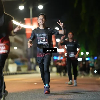 Runner Photo 5775847